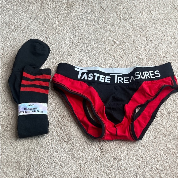 Men's Tastee Treasures Black and Red Underwear & Socks Set - Picture 1 of 4
